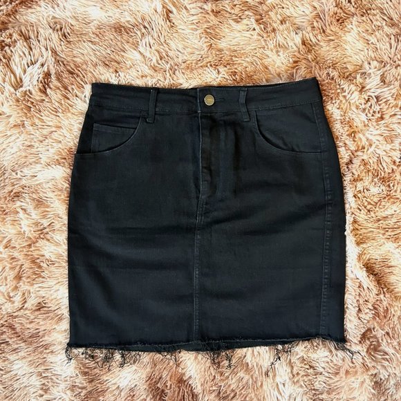 H&M Dresses & Skirts - Short Distressed Denim Skirt